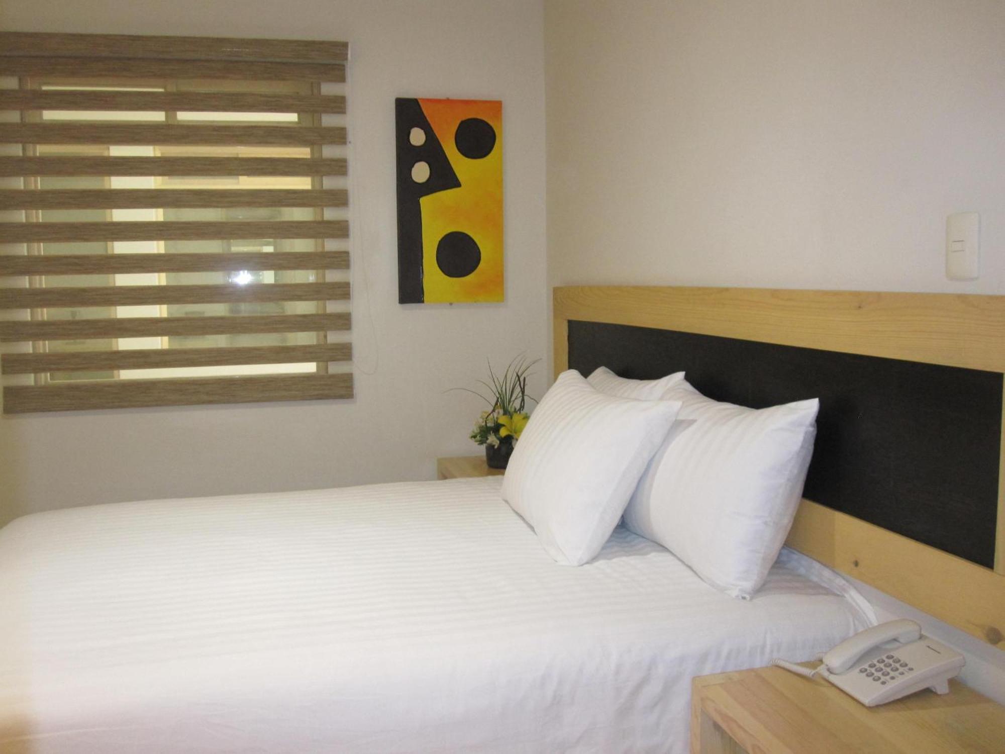 Rymma Hotel มอเรเลีย ภายนอก รูปภาพ